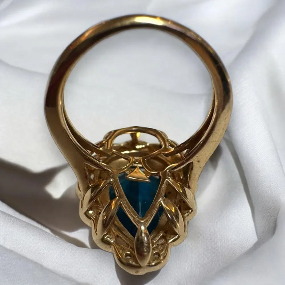 Le Vian 14K Gold Pear Shaped Natural Blue Topaz and Diamonds Ring, Size 5 - Picture 7 of 8